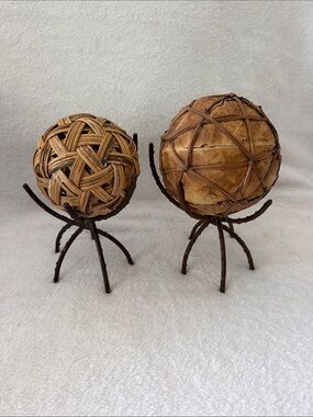 Decorative Woven Rattan Ball Set with Iron Claw Stands - Natural Brown